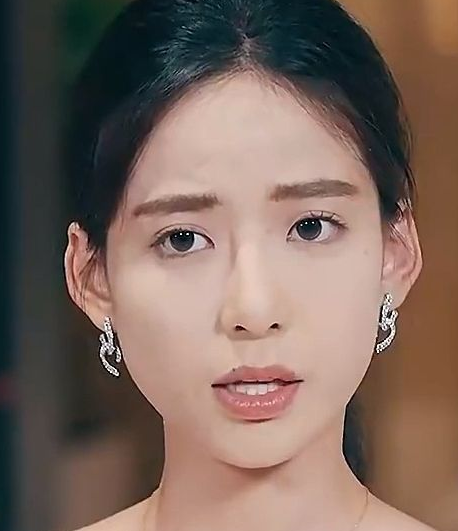 拒絕復(fù)婚高冷女總裁后悔了第07集