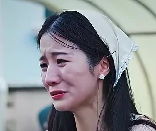 龍域領(lǐng)主的落難嬌妻第03集